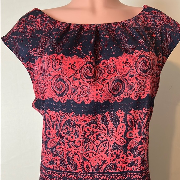 ILE New York Women’s Sheath Dress Sleeveless Size 18 - Picture 4 of 10